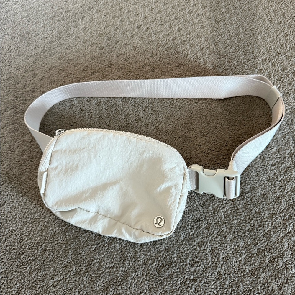 Lululemon Belt Bag